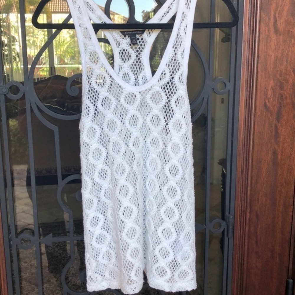 Banana republic racer back mesh crochet top